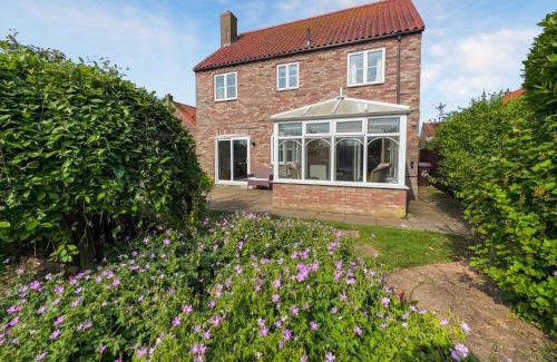 Sedgeford House | Alder Lodge