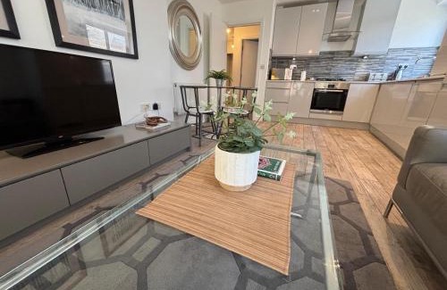 Stepney Green Apartment | Aldgate by Excel Apartments