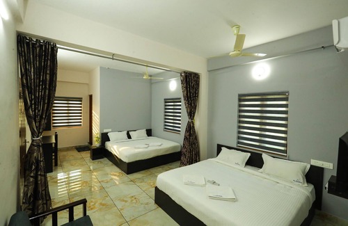 Nedumbassery Hotel | Aldora Airport Residency