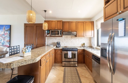 Campo de Golf Fonatur Condo | Alegranza Luxury Ocean-View Penthouse, Walking Distance to Downtown and Beach