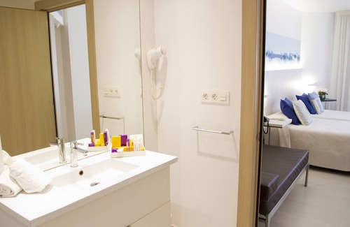 Santa Susanna Hotel | ALEGRIA Mar Mediterrania - Adults Only