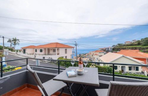 Estrela da Calheta Apartment | Alegria's Apartment by GALMI