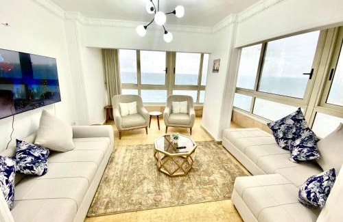 Ar-Raml 1 Apartment | ALEX HOMES - Stanley Luxury Apartments with Direct Sea View