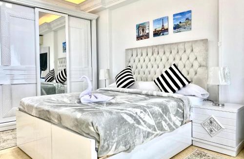 Ar-Raml 1 Apartment | ALEX HOMES - Stanley Luxury Apartments with Direct Sea View