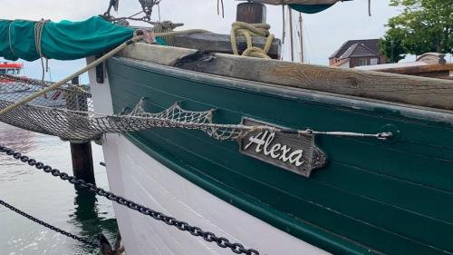 Laboe Boat Rental | Alexa