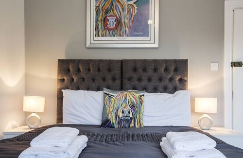 Whitley Bay Bed & Breakfast | Alexander Hotel - Whitley Bay