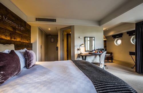 South Twickenham Hotel | Alexander Pope
