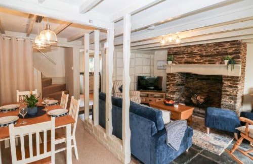 Chillington House | Alexander's Cottage