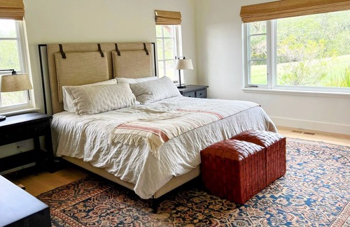 Cloverdale Other | Alexander Valley Farmhouse - 4 bedroom, 4 baths luxury retreat