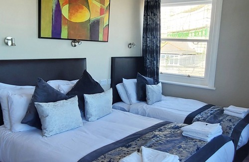 Eastbourne Seafront Hotel | Alexandra Hotel Eastbourne