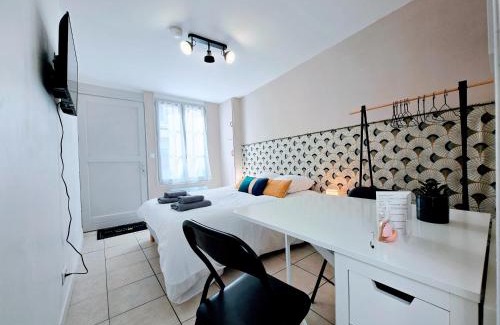 Auxerre Apartment | Alexandre Marie - Séjour à Auxerre