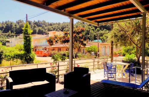 Katakolo House | Alexandros
