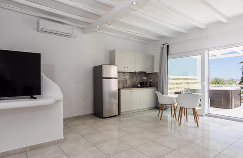 Milos Hotel | Alexandros Village