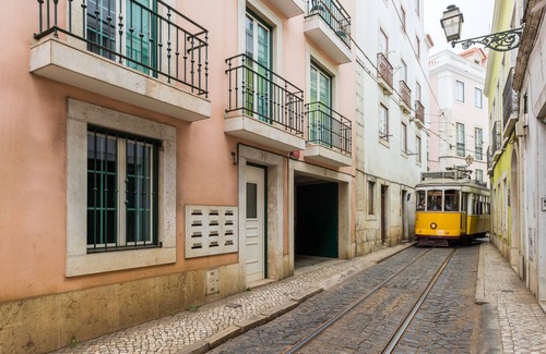 Santo Estevao Apartment | Alfama Modern Two-Bedroom Apartment w/River View and Parking - by LU Holidays