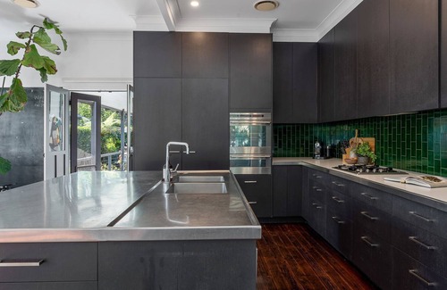 Berry Cottage | Alfie - right in the heart of Berry