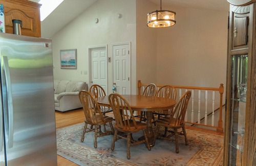 Moneta House | Alfords Getaway - Family Favorite, Sleeps 6, Amazing views