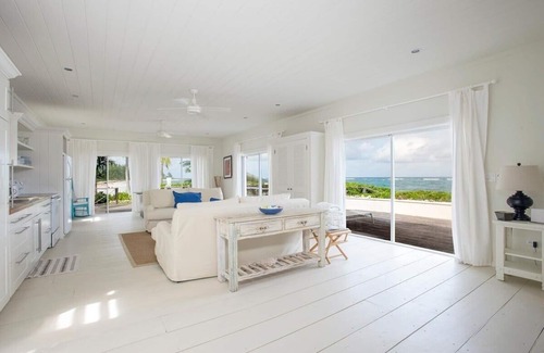 Governor's Harbour House | Alfred House & Cottage 6 Bedroom Home