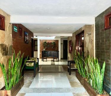 Del Cerrillo Hotel | Alhambra Hotel - San Cristóbal de las Casas
