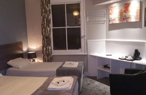 Oxford City Centre Hotel | Ali Inn