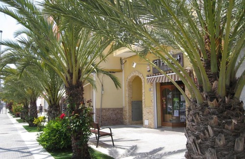 La Marina Apartment | Alicante Area - a La Marina village apartment 2 bedrooms 2 bathrooms with fantastic sea views 750m country walk to beautiful sand beach