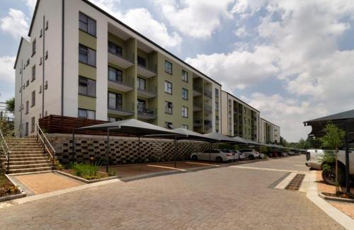Boksburg Apartment | #AlimamaSpaces Pano's Greenpark