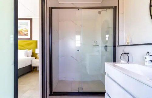 Kareeberg Apartment | #AlimamaSpaces The Manson Munyaka Villa