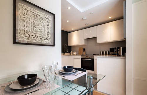 Clifton Hotel | Alison Court