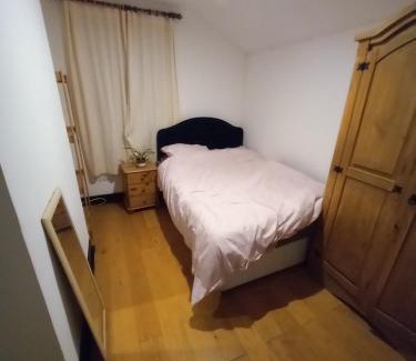Chatham Bed & Breakfast | Alistair lodge