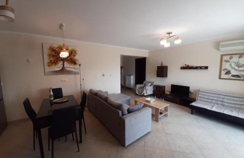 Kymi-Aliveri House | ALIVERI FLAT WITH SEA VIEW