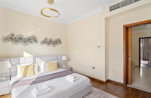 Jumeirah Village Circle Villa | ALiving Luxury3BR Villa District 15 JVC- V3