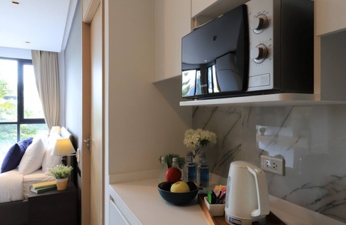 Huai Khwang Hotel | Alix Bangkok Hotel