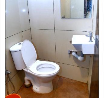 Ernakulam South Hotel | Aliyans Residency
