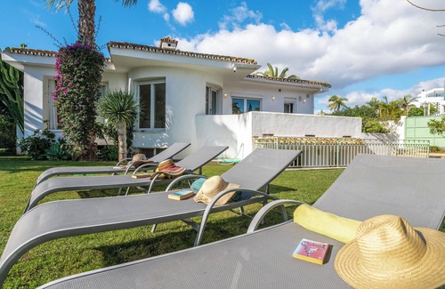 Urbanizacion Marbessa Villa | All About Villa Turquesa