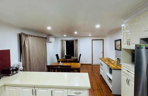 Mill Park House | All Ensuite Bedrooms for Ultimate Comfort-Mill Park