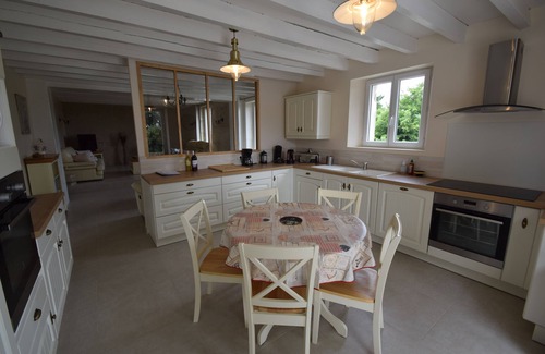 Fonroque House | All ensuite property, secluded area with private heated pool up to 15 guests