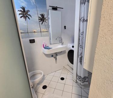Netanya Apartment | All- in -one studio in prime location in netanya