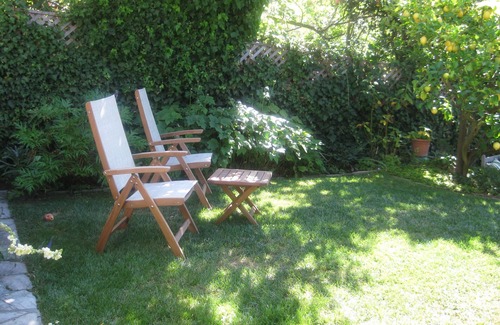 San Rafael Apartment | All inclusive , private apartment in magical bayside area.