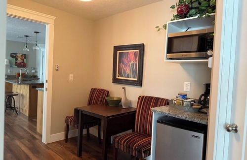 Lava Hot Springs House | All One Level Basement Unit Large Great Room Kitchen 3 bed 2 baths