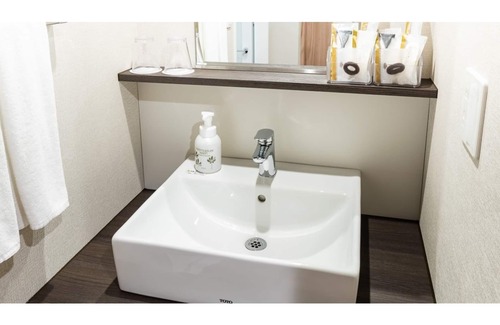 Chuo Hotel | All rooms are nonsmoking Deluxe Twin | Basic P/Chuo-ku Tokyo