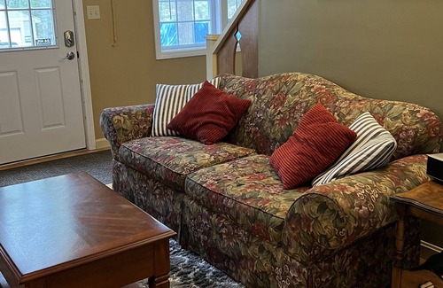 Bridgton Cottage | All season cottage with Moose Pond Beach, Tennis & Pool
