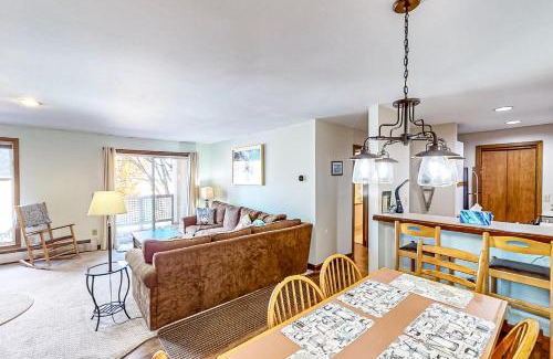 West Dover Apartment | All Season Mountain Retreat