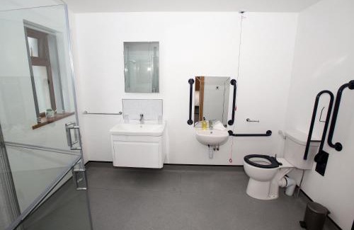 Portrush Bed & Breakfast | All Seasons