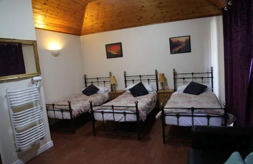 Headington House | All Seasons Guest House