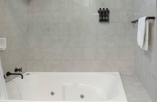 Armidale Hotel | All Seasons Motel Armidale