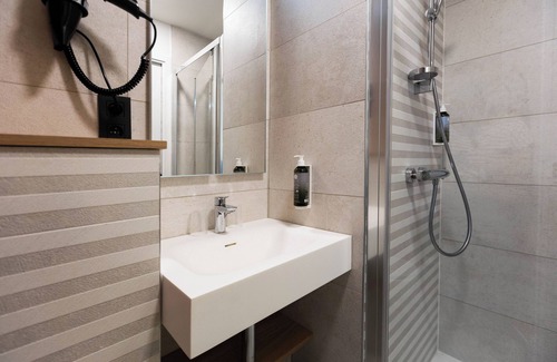 L'Ile-Saint-Denis Hotel | All Suites Hôtel | Paris Pleyel – L’île Saint Denis