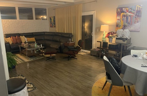 Welby House | All the comforts of home 15 minutes from downtown Denver