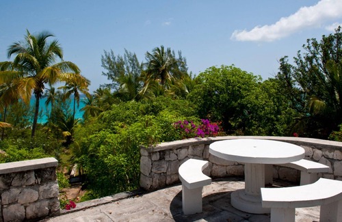 Governor's Harbour House | Allamanda House by Eleuthera Vacation Rentals
