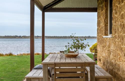 Dawesville House | Allandale I Private Properties