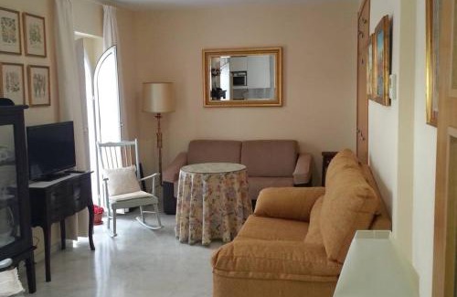La Florida Apartment | Alleanza, Puerta a Santa Cruz