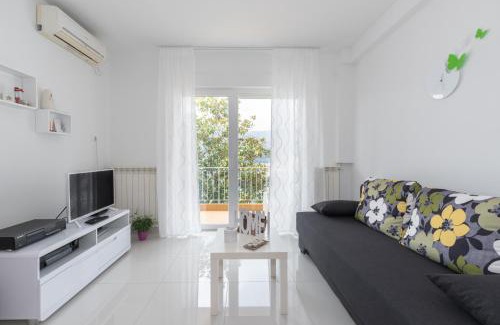 Rabac Apartment | Allegro